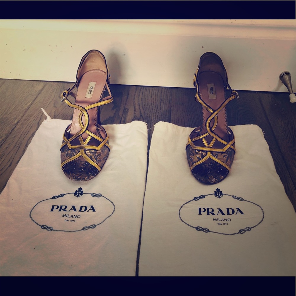 Prada sandals. Gold Embroidery